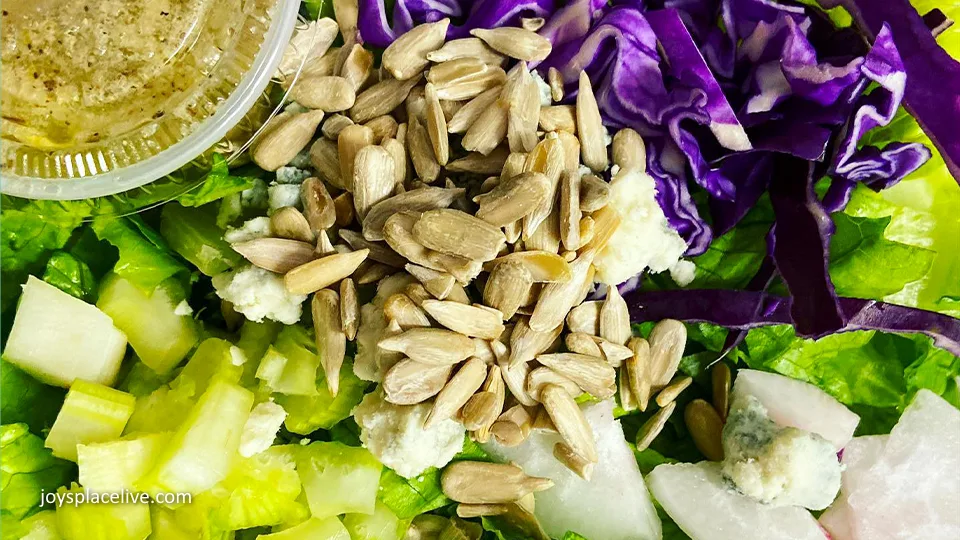 Joy's Place Live Vegetarian Restaurant Maui