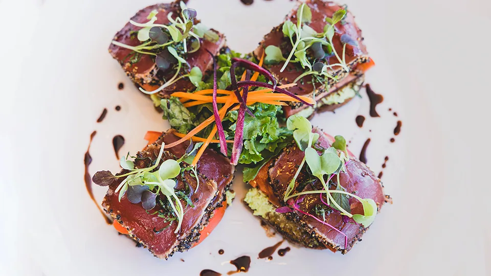 Re-opened Lahaina Restaurants Honu Oceanside