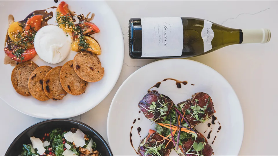 Re-opened Lahaina Restaurants Honu Oceanside