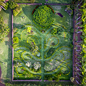 Na Aina Kai Botanical Gardens