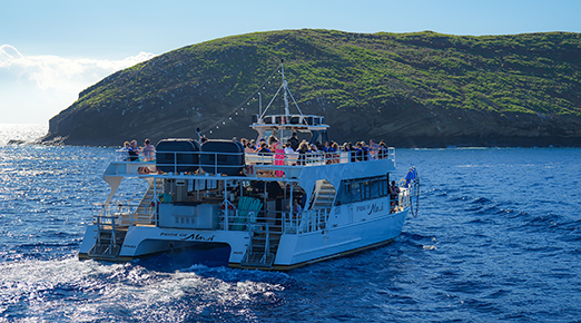 Pride of Maui arriving at Molokini Crater for a morning snorkel.